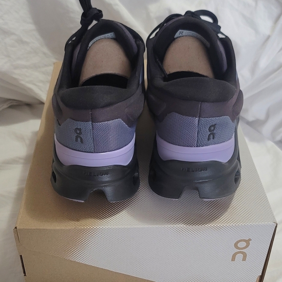 On Cloudstratus 3 - Picture 3 of 7